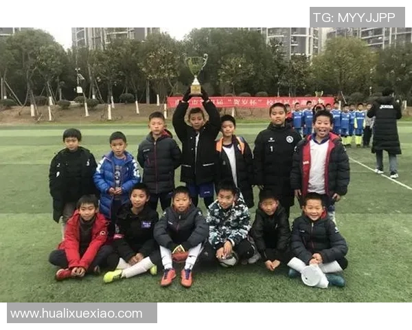 南京足球队在奥运会上的默契配合与精彩表现分析